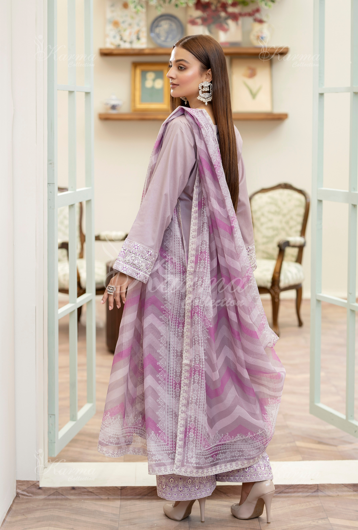 SOFT LAVENDER