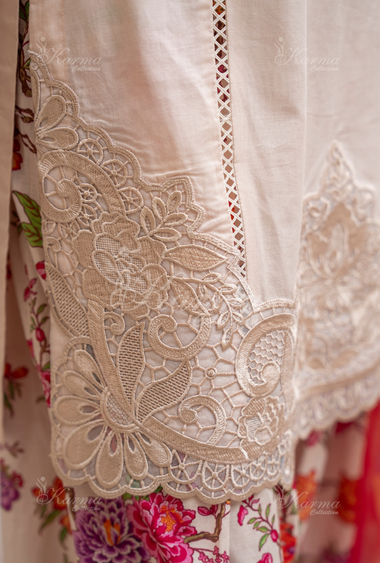 IVORY ROSE