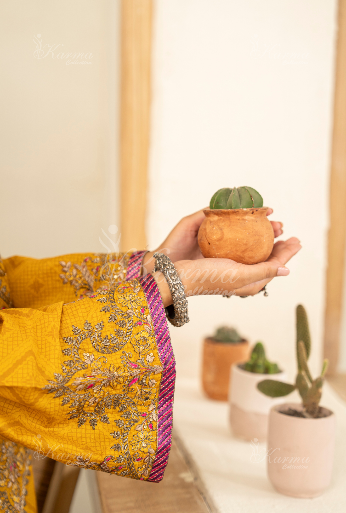 MARIGOLD GLINT