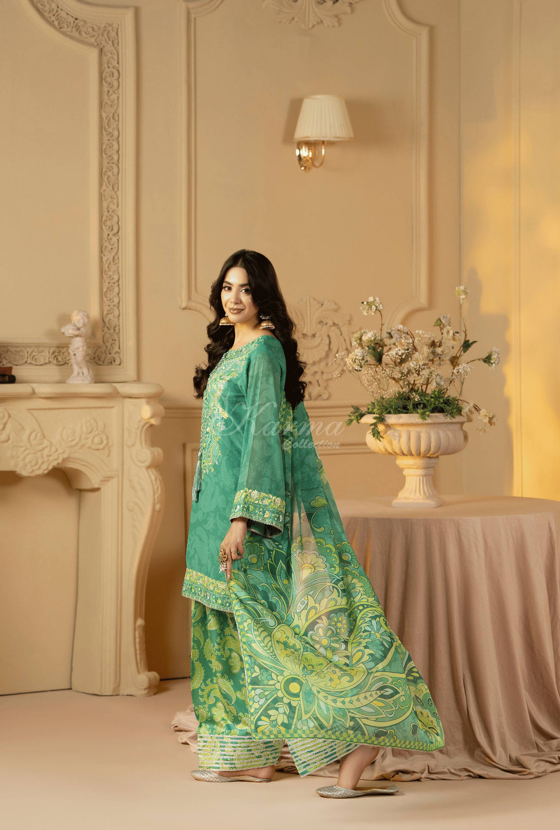 Ladies Suits Wholesale Lahore