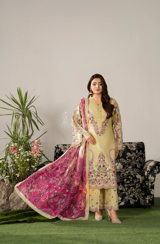 Wholesale lawn suits in Lahore with price