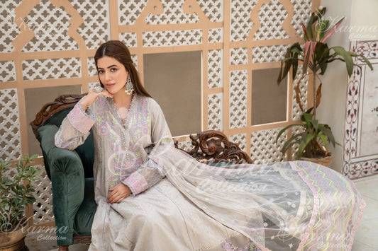 Latest Lawn Collection for Women