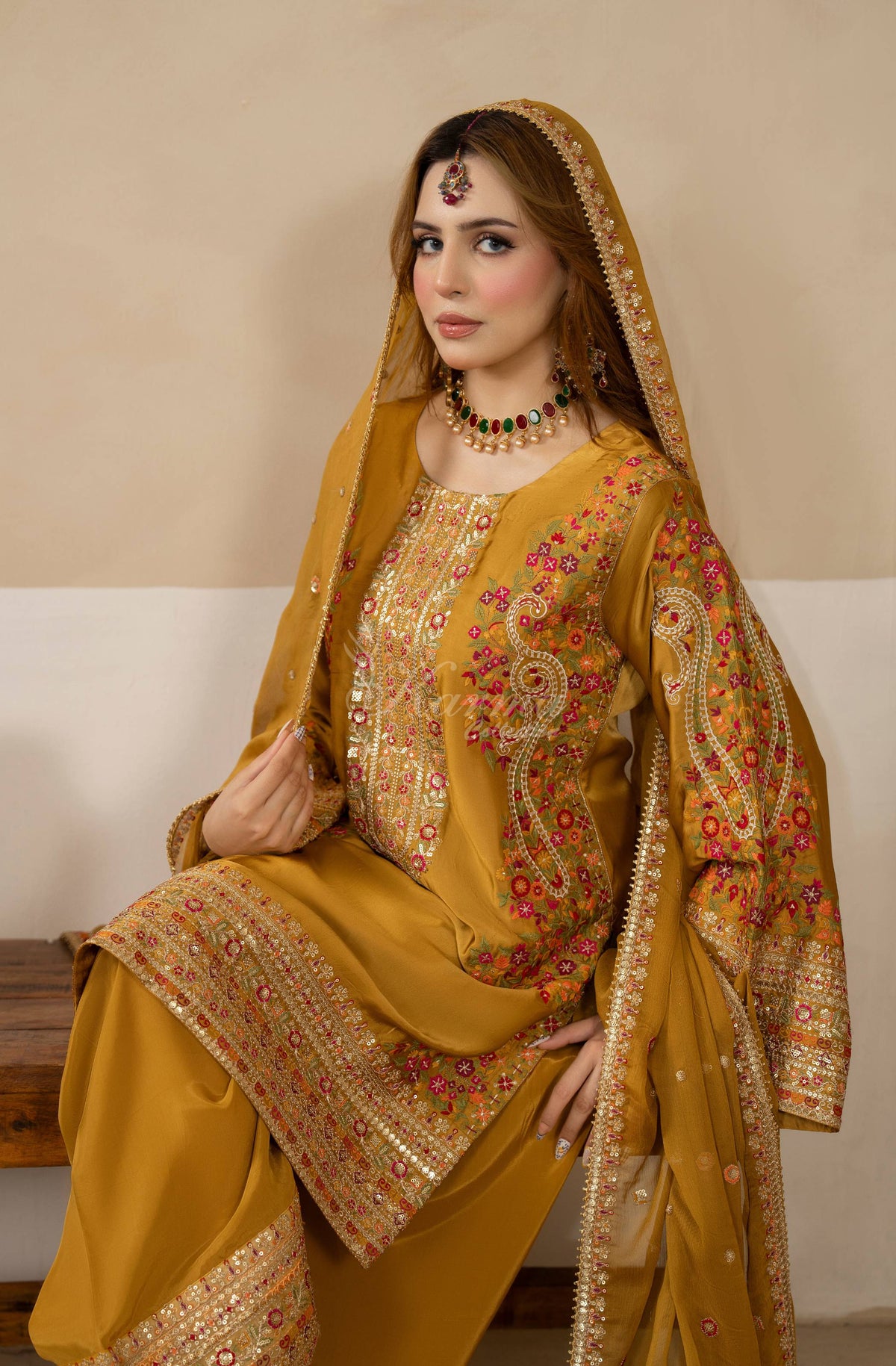ANTIQUE MUSTARD