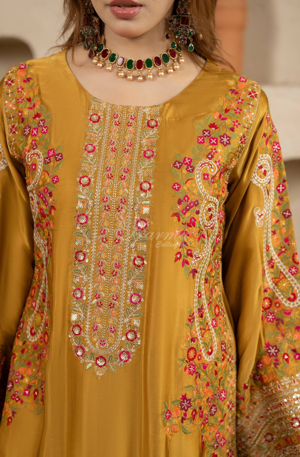 ANTIQUE MUSTARD