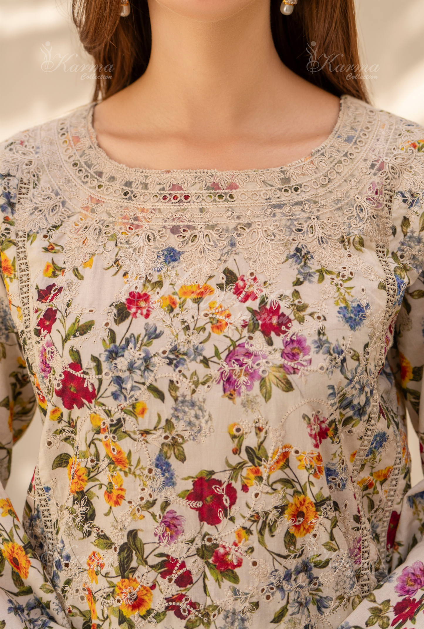Floral White