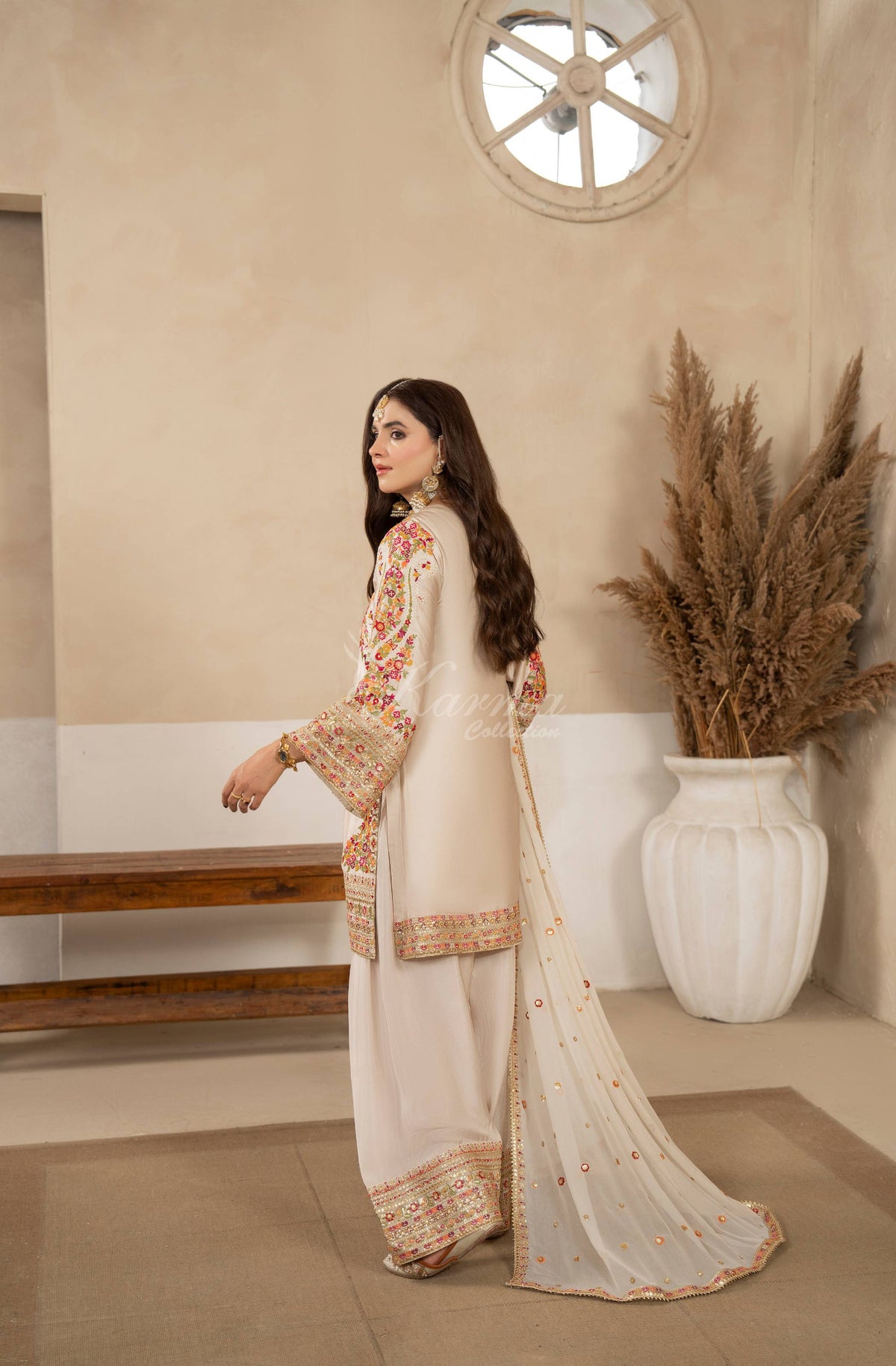 WARM IVORY