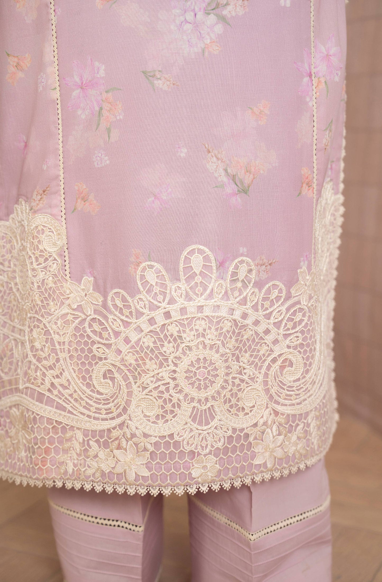 ROSE LILAC
