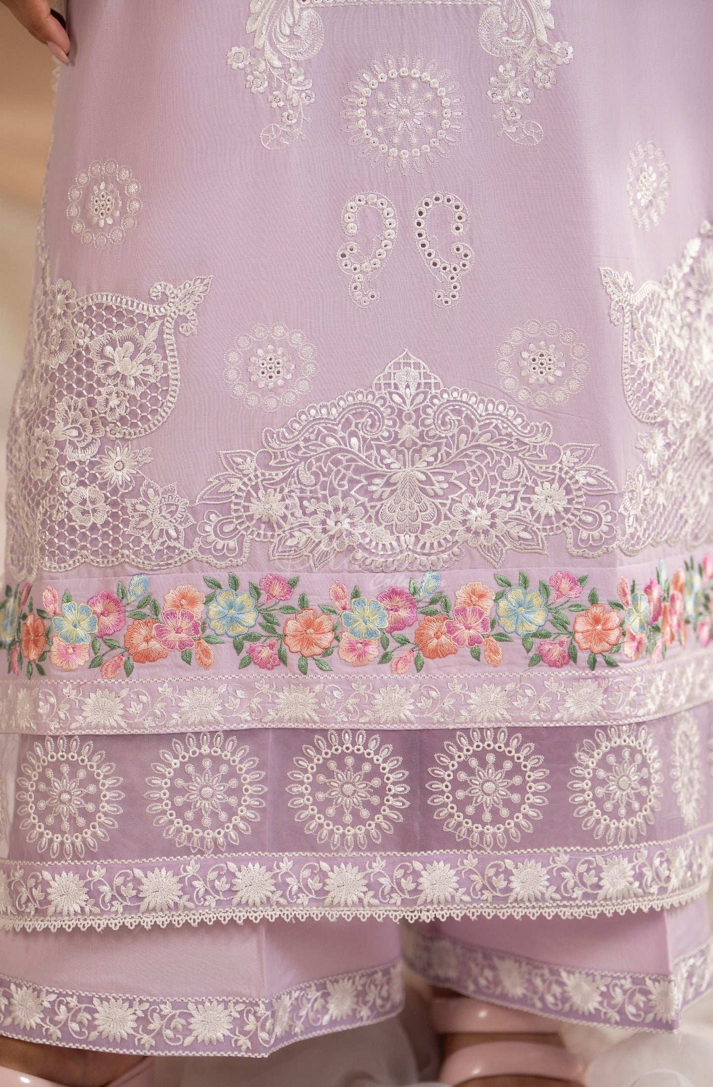 PASTEL MAUVE