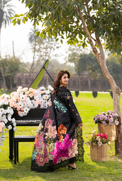BLACK FLORAL