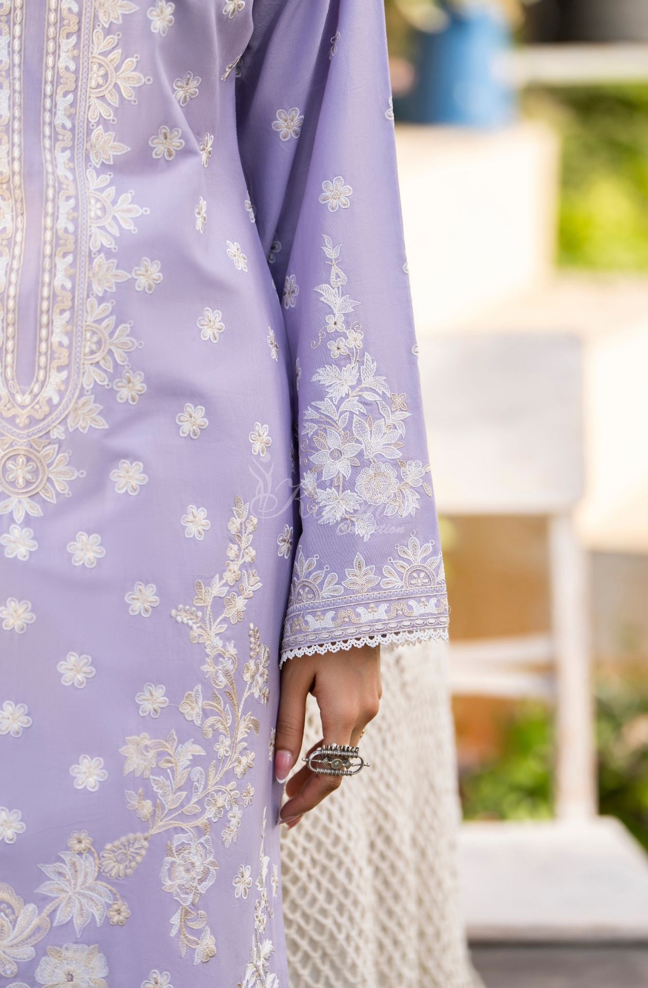 SOFT LILAC