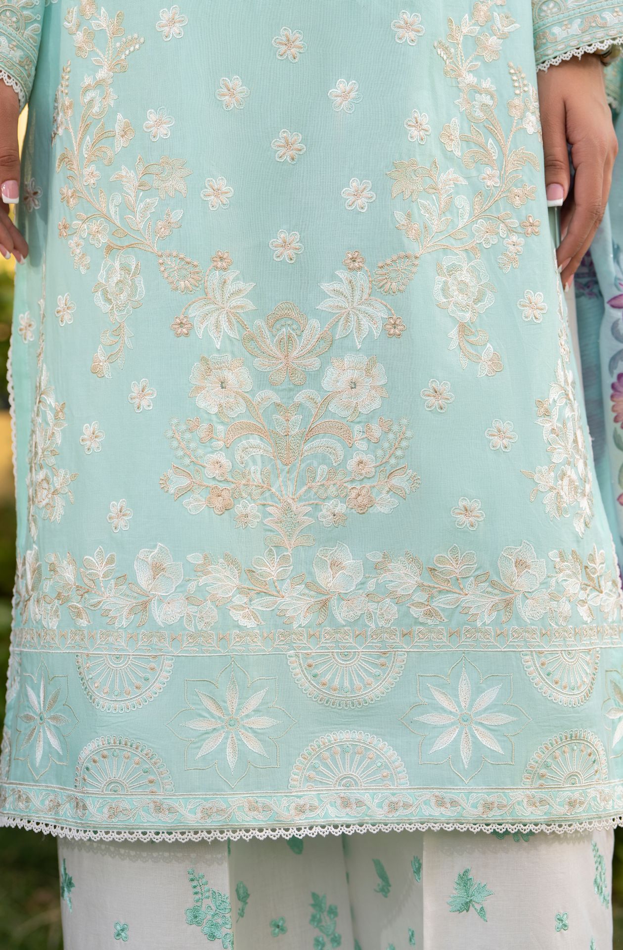ICE BLUE