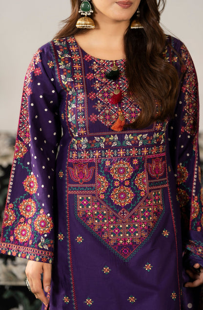DARK PLUM