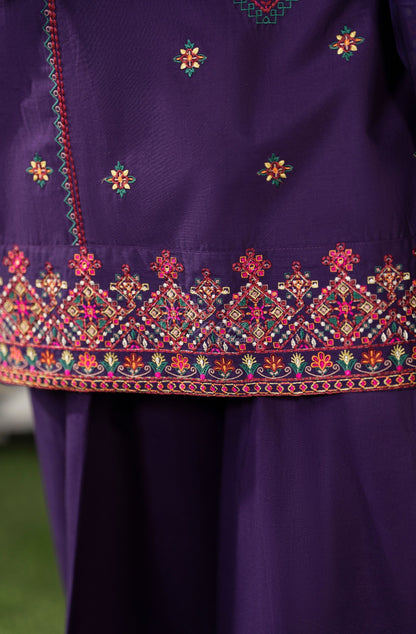 DARK PLUM