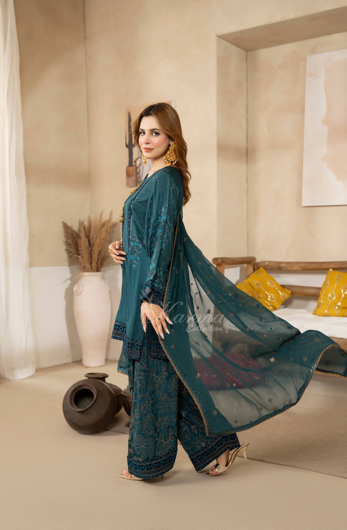 PEACOCK GREEN