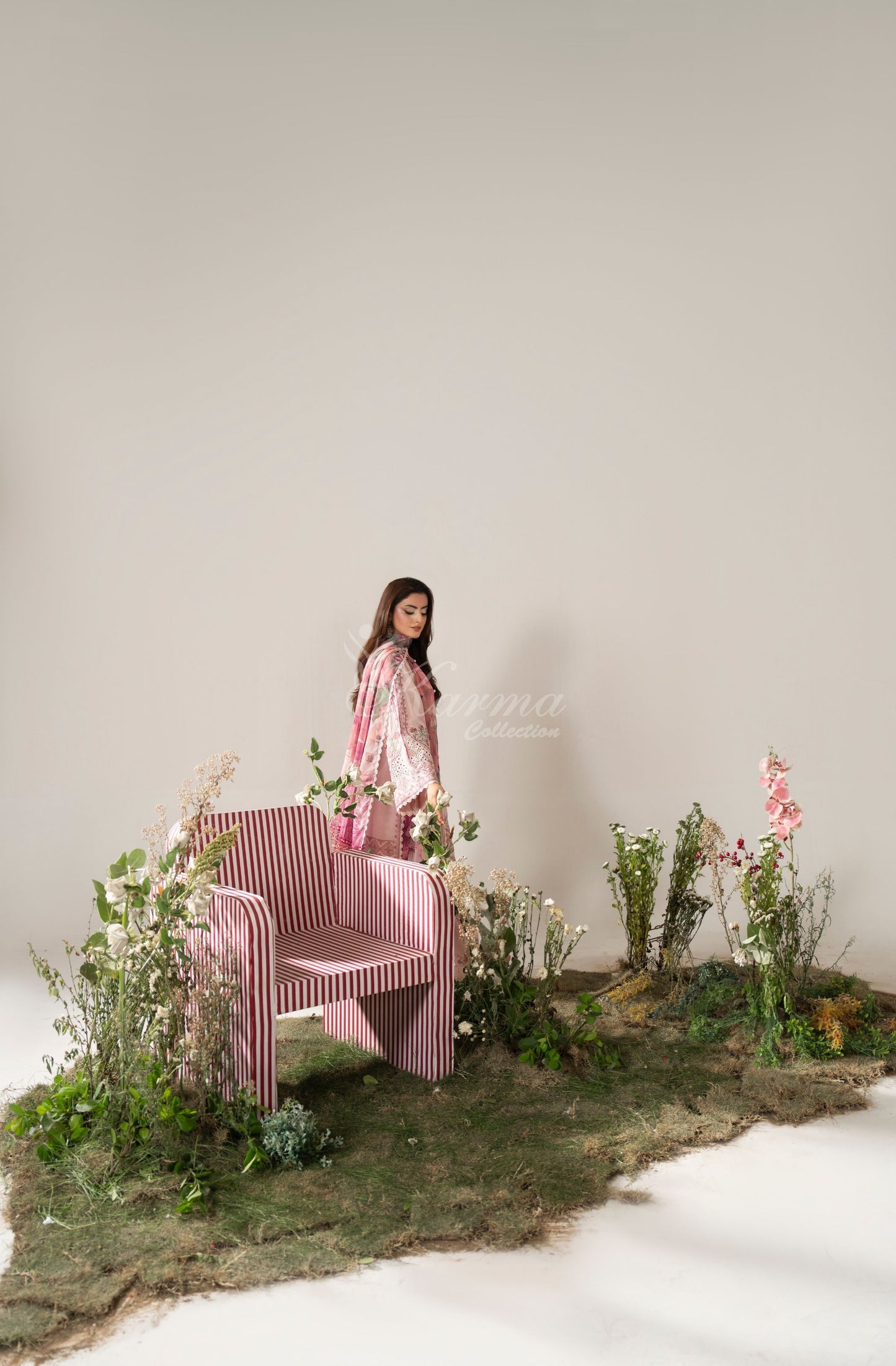 SOFT PINK