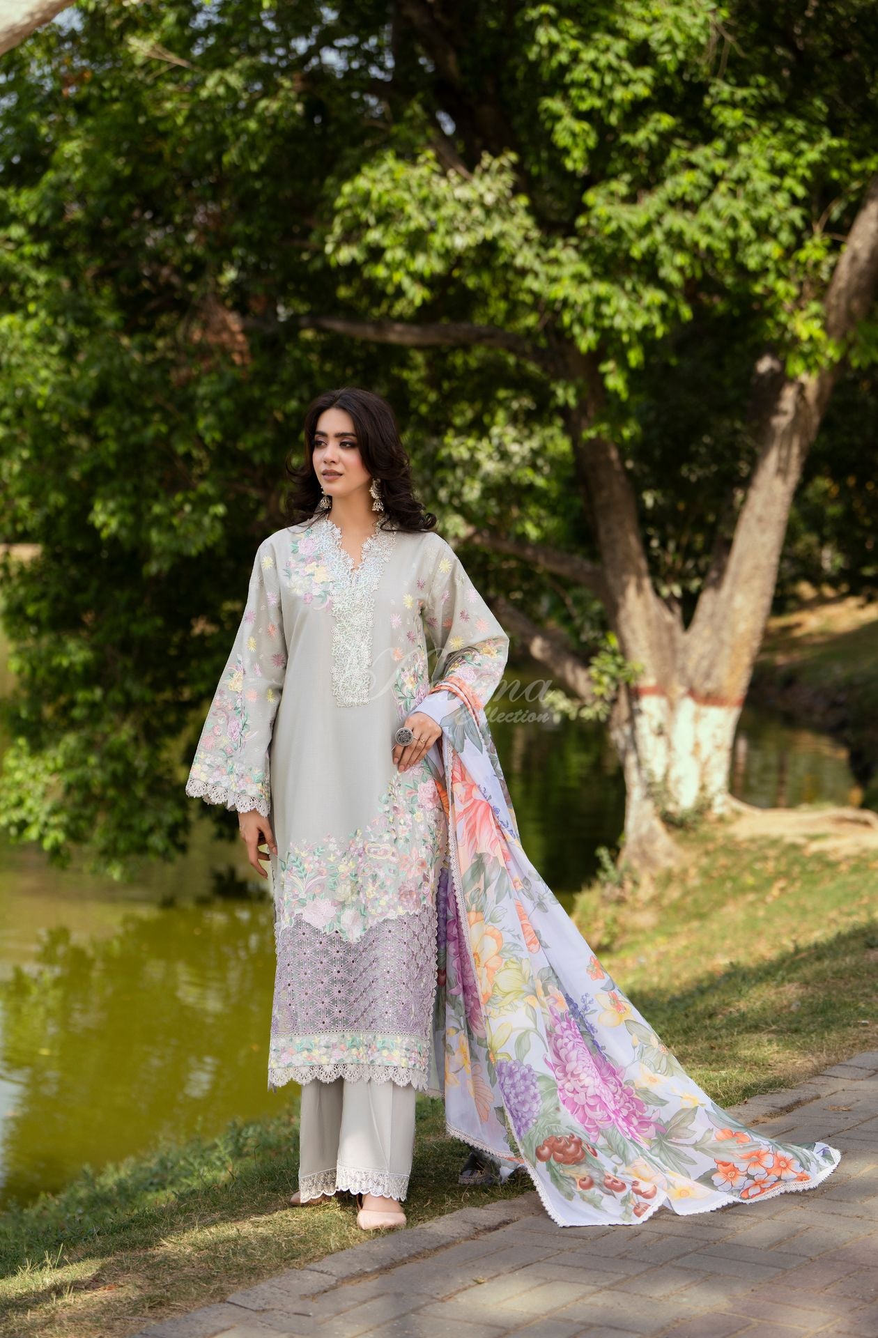SOFT IVORY