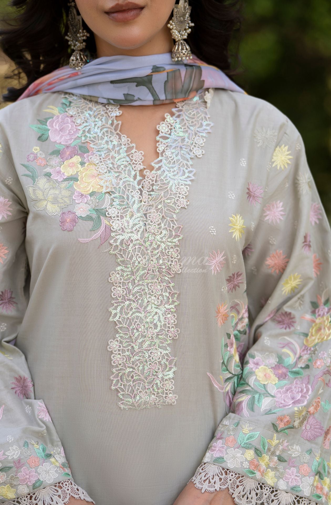 SOFT IVORY