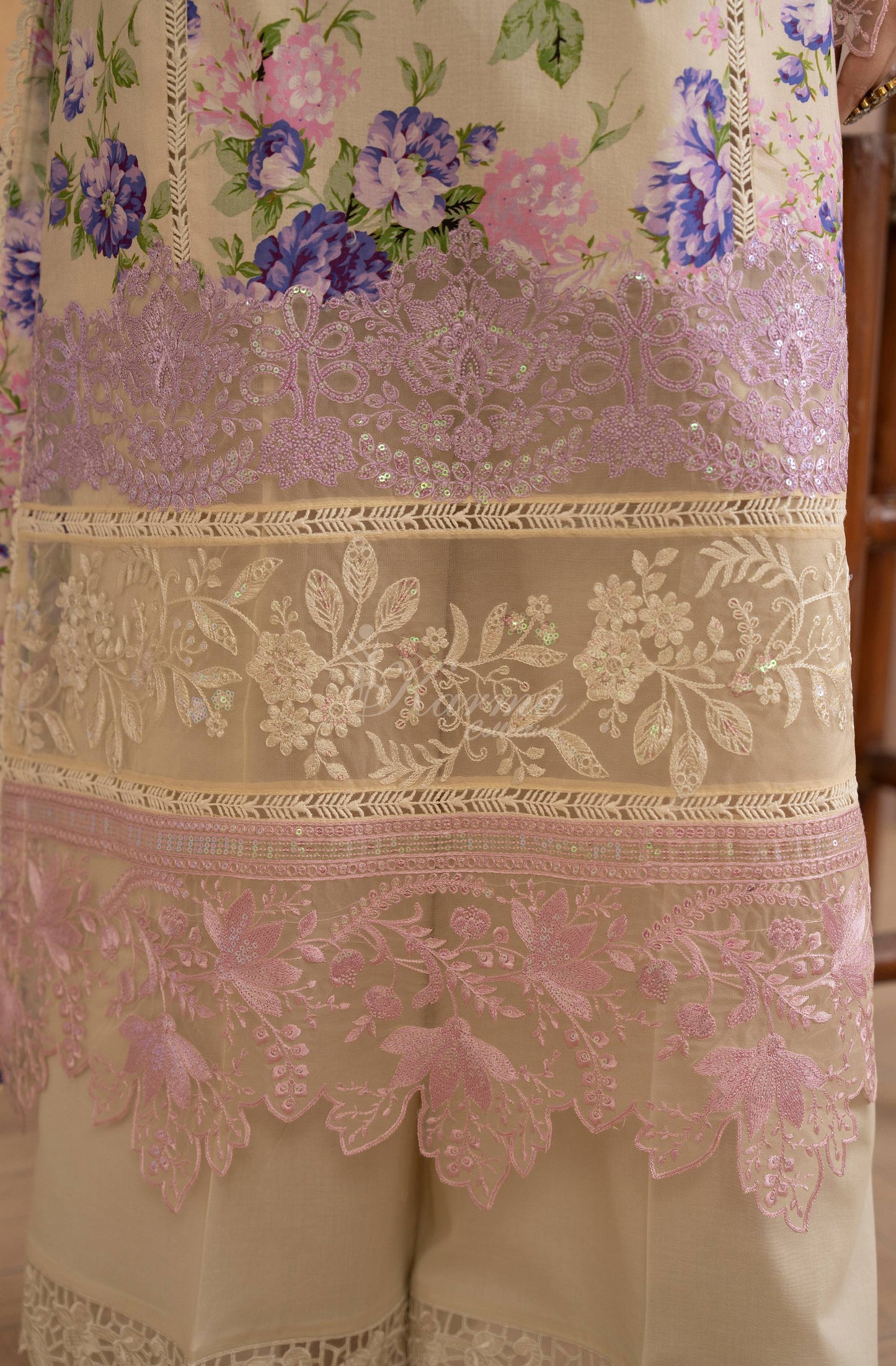 PEARL IVORY