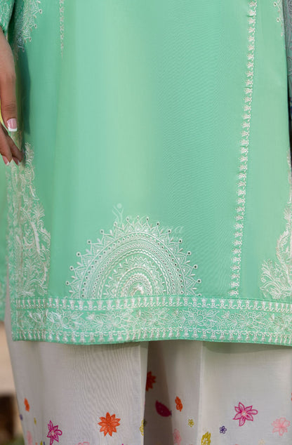 MINT GREEN